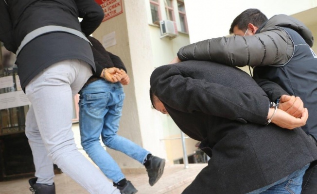 FETÖ’nün eğitim kurumlarında çalışan 11 kişi gözaltına alındı